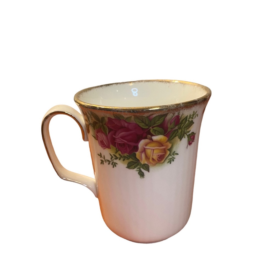 Royal Albert Old Country Roses Mug ☕️